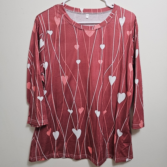 Tops - Heart Pattern Long‎ Sleeve Top